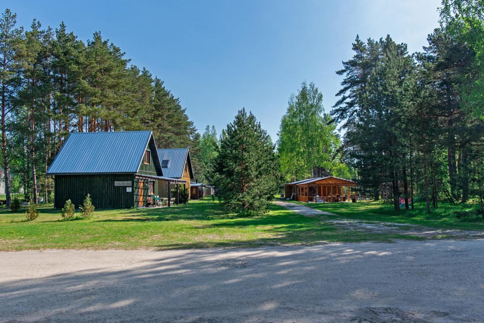 Metsaaeaere Accommodation Uulu Kültér fotó