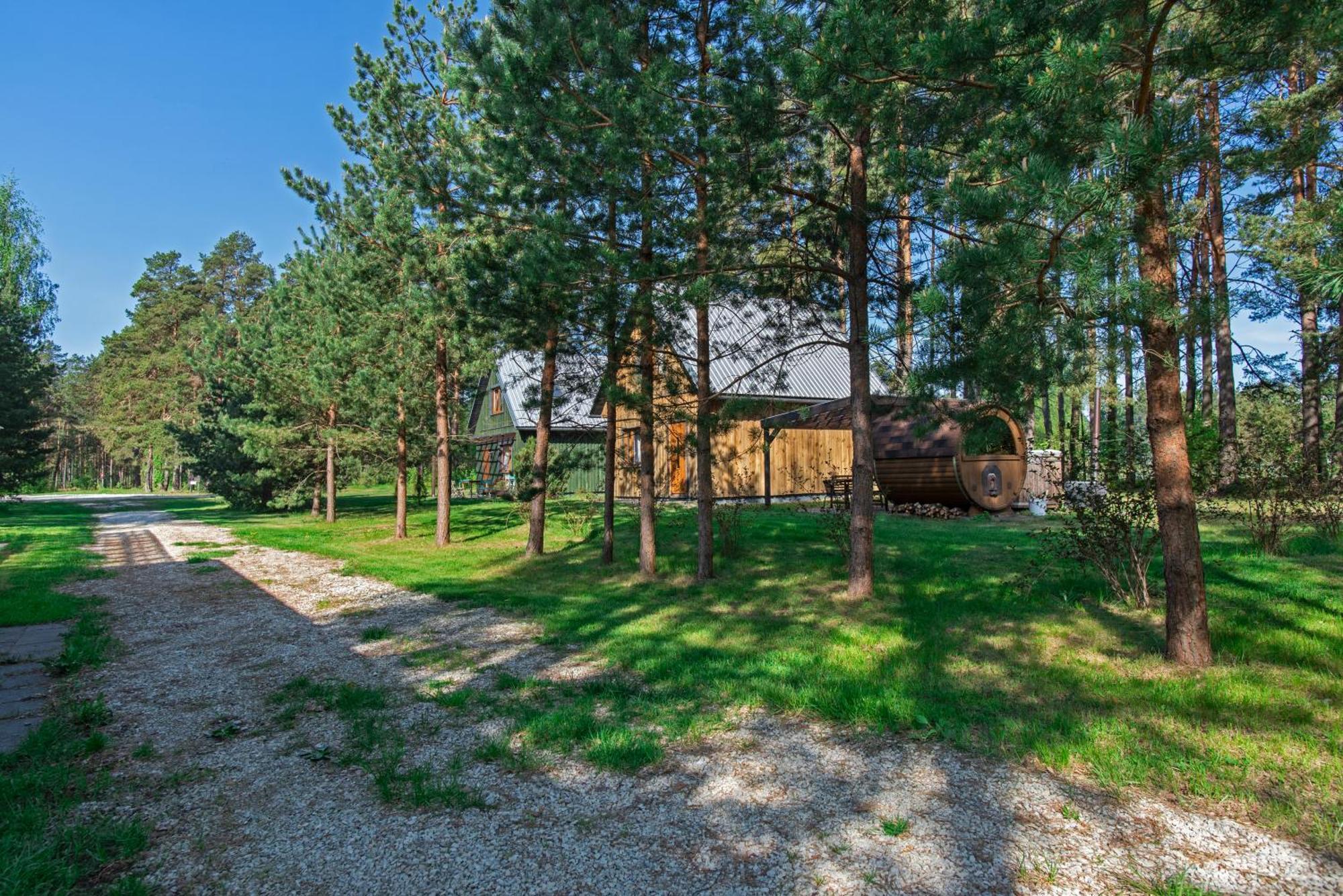 Metsaaeaere Accommodation Uulu Kültér fotó