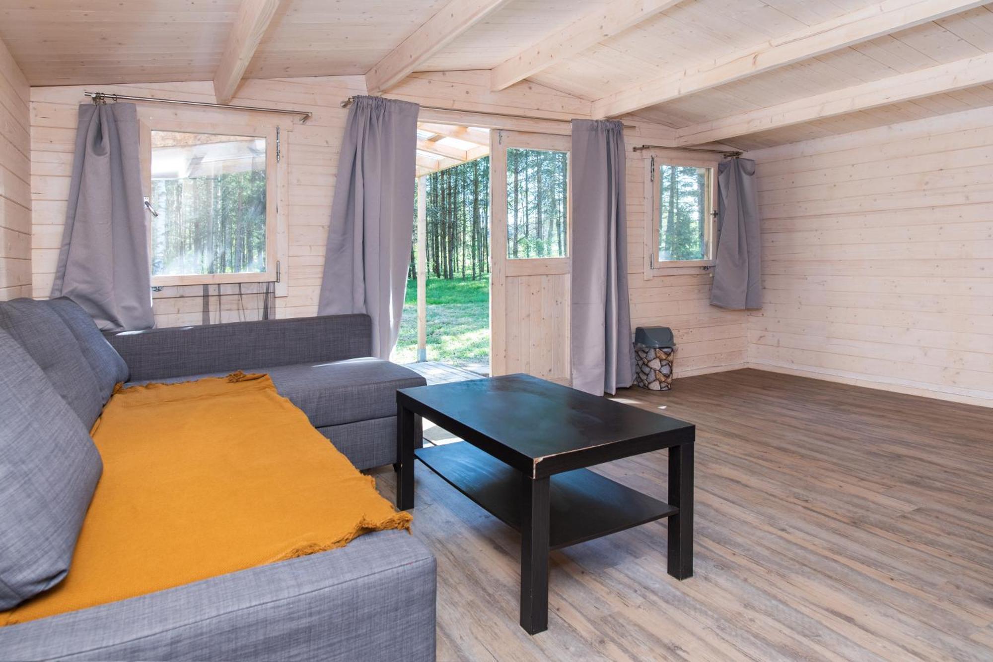 Metsaaeaere Accommodation Uulu Kültér fotó